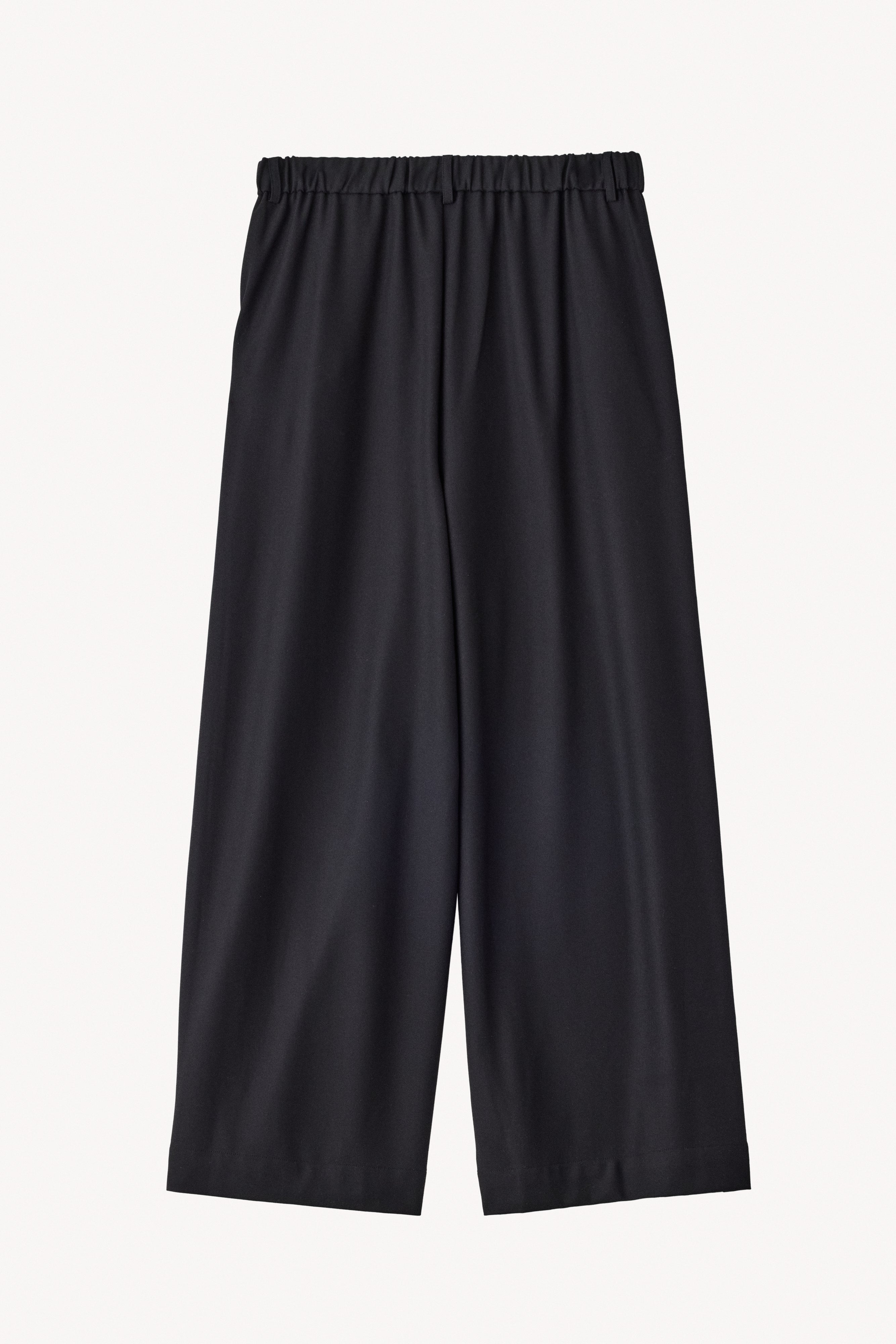 【BLACK】Wide Silhouette パンツ
