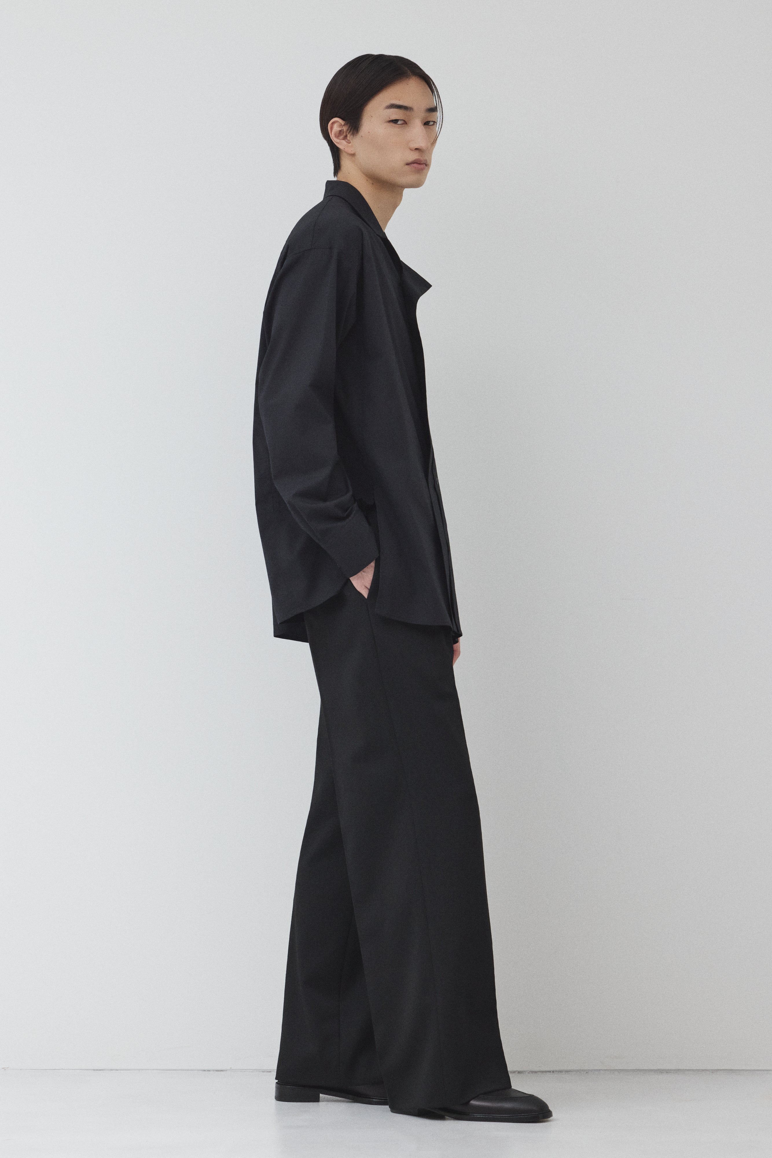 【BLACK】hANGER シャツ