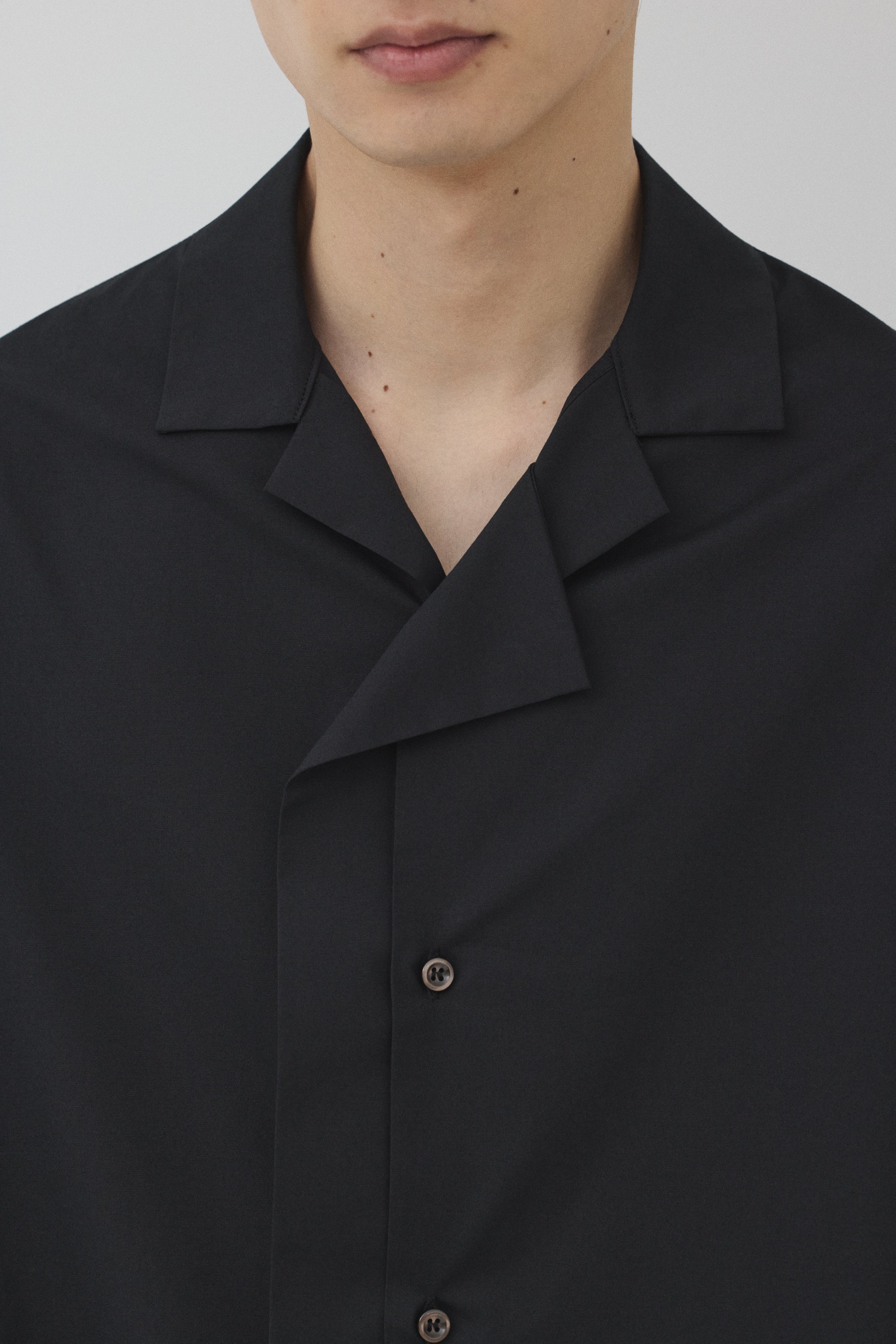 【BLACK】hANGER シャツ