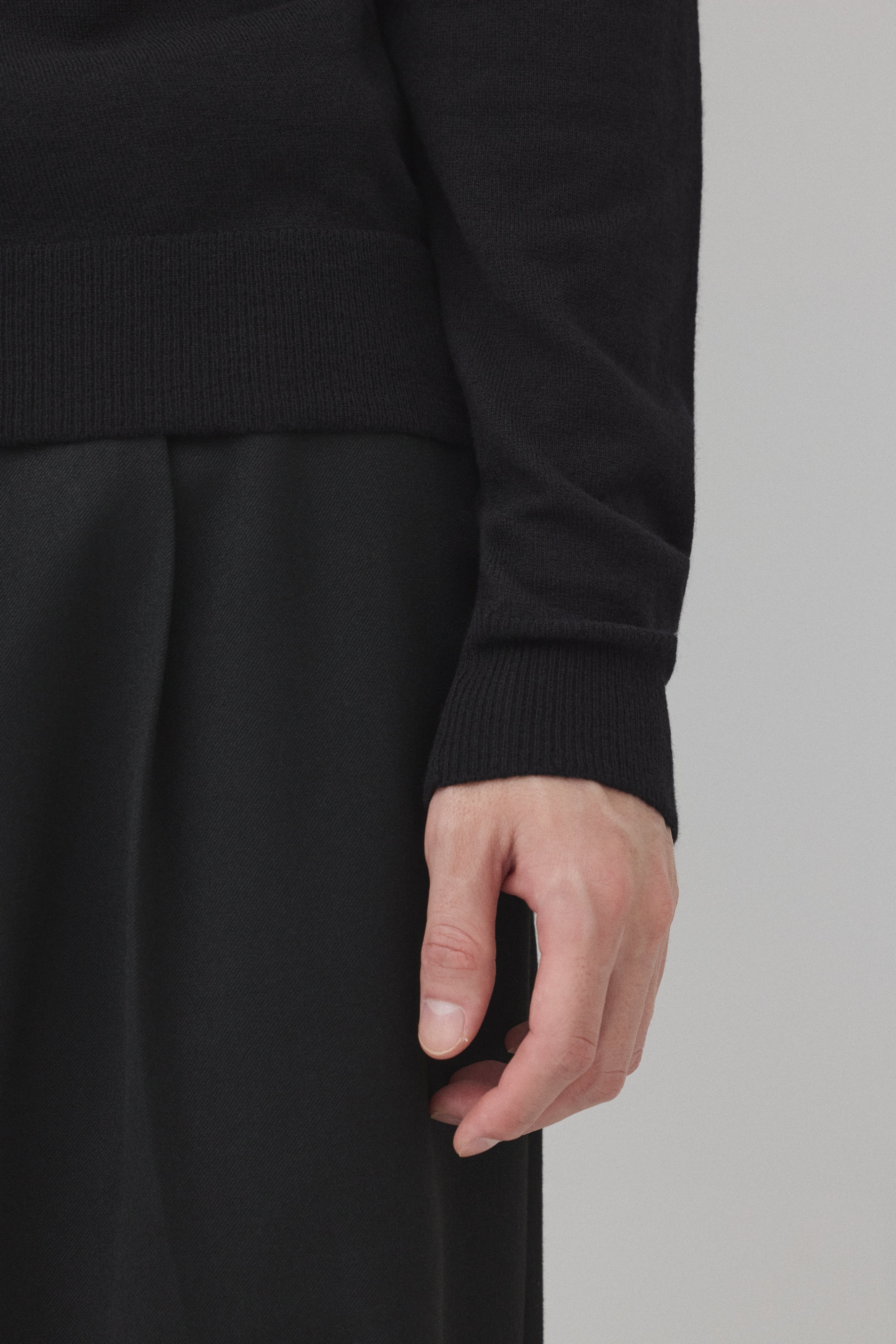 Pure Wool タートルネックニット