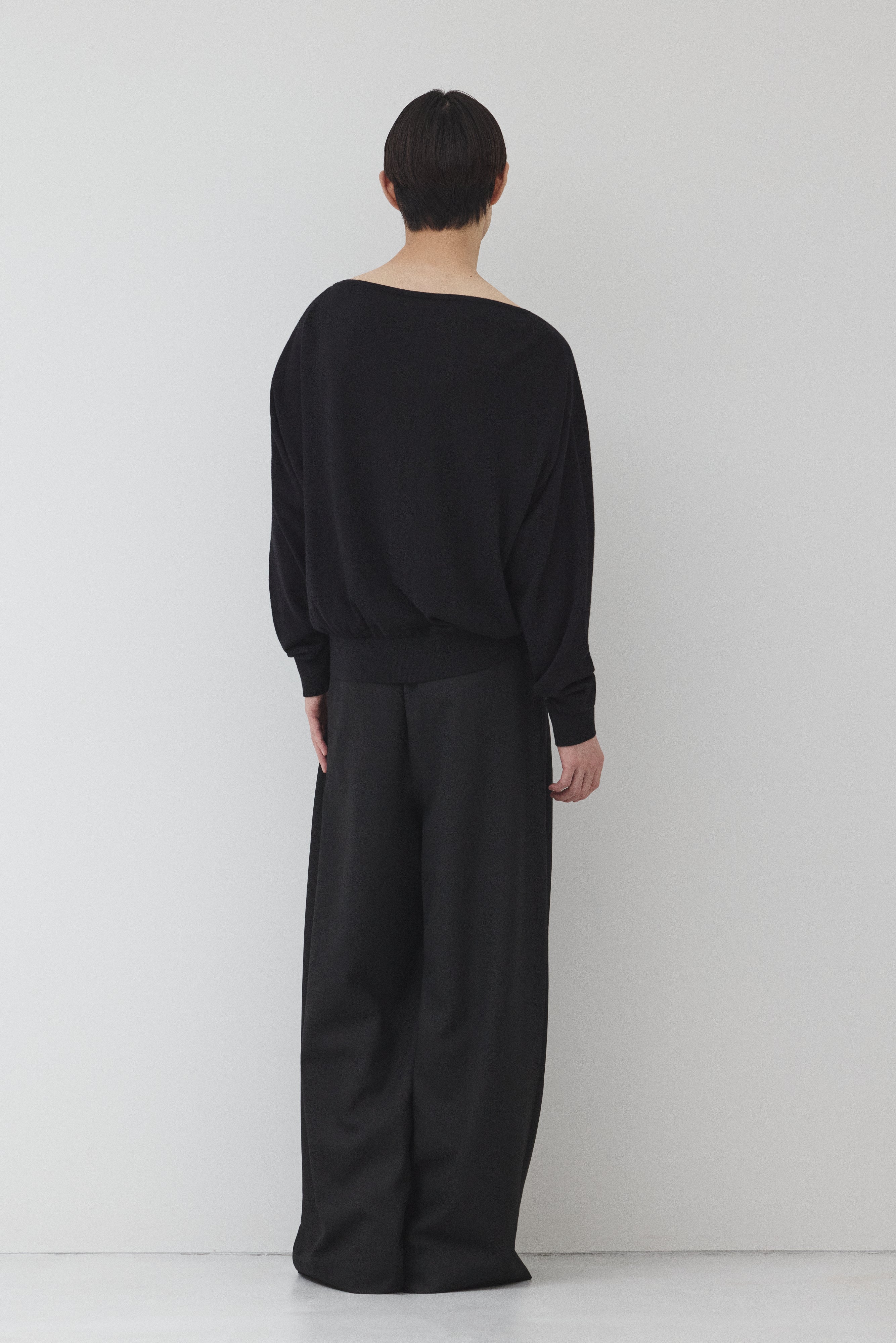 【BLACK】Pure Wool ボートネックニット