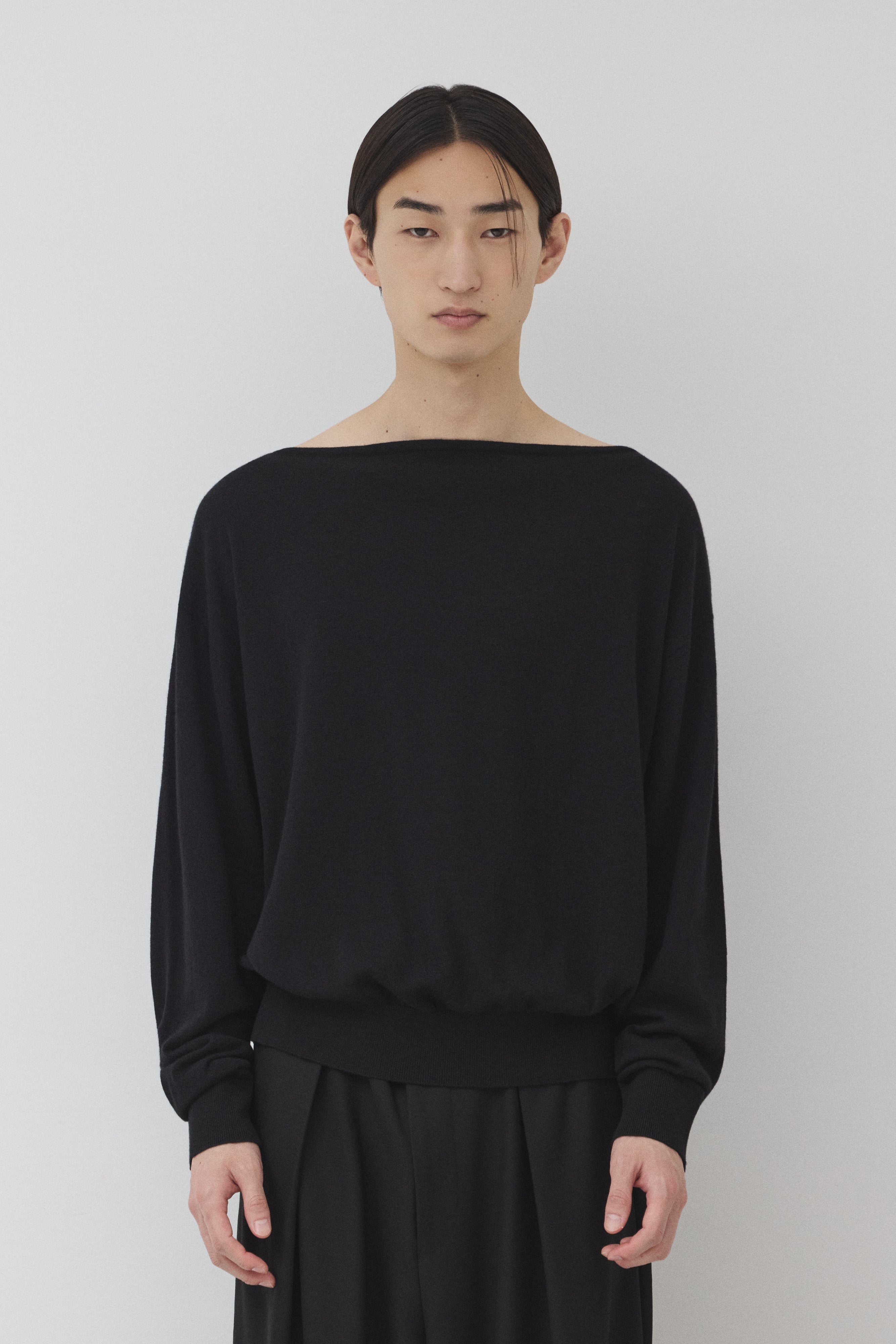 【BLACK】Pure Wool ボートネックニット
