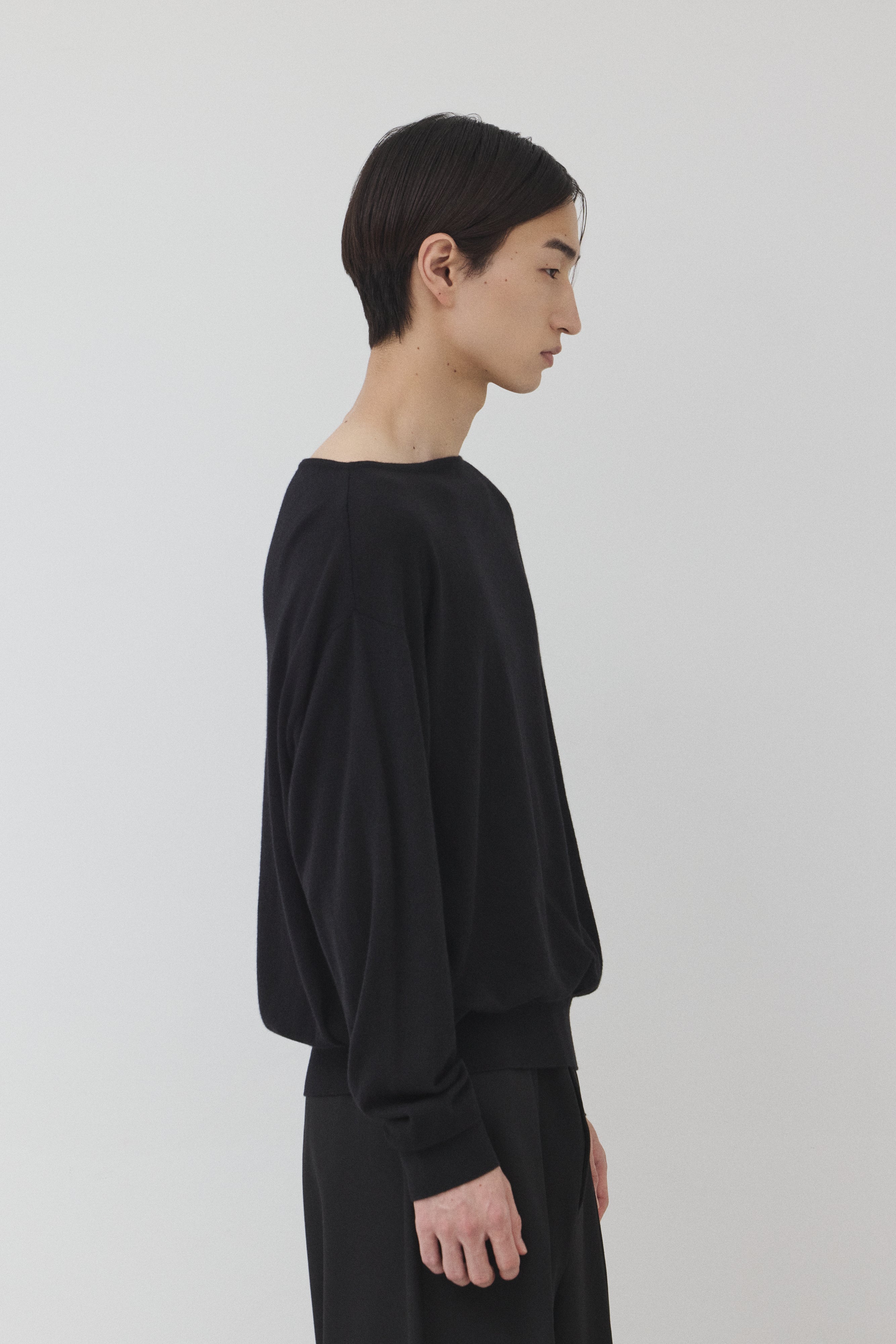 【BLACK】Pure Wool ボートネックニット