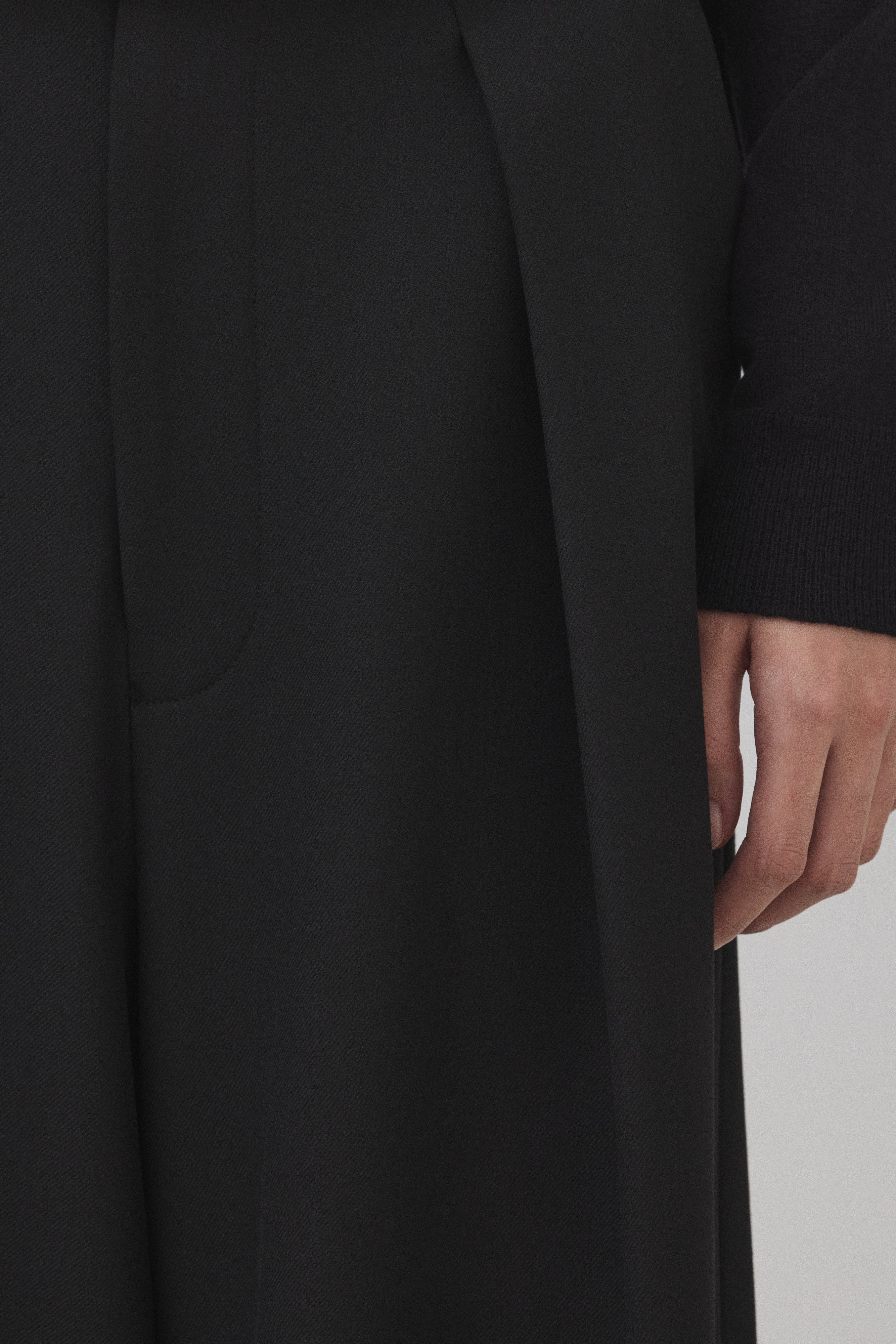 【BLACK】Wide Silhouette パンツ