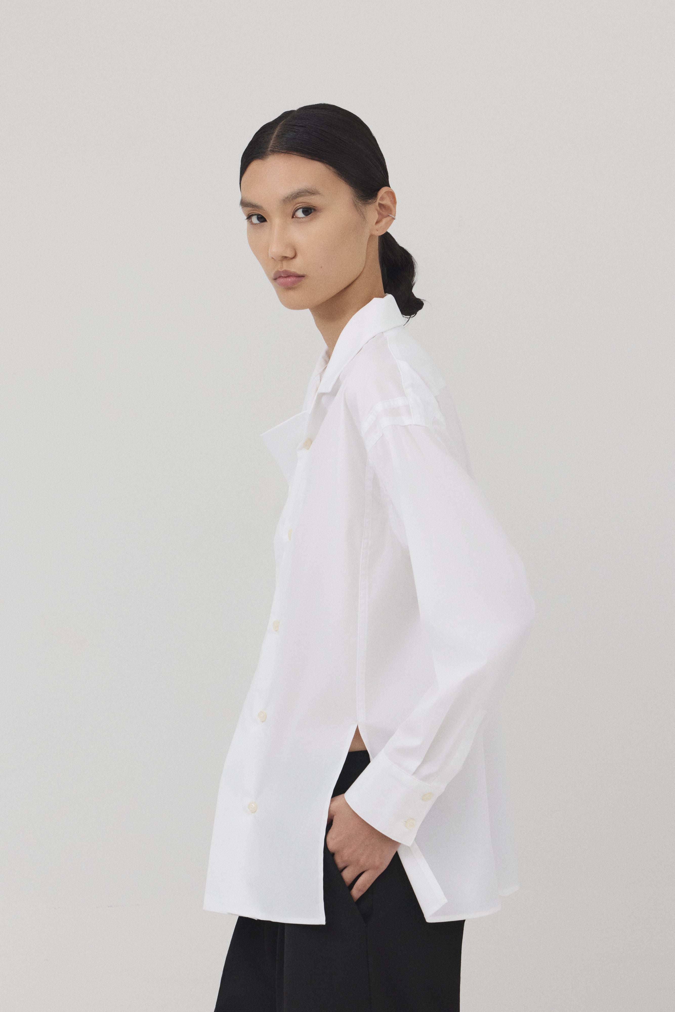 【WHITE】hANGER シャツ