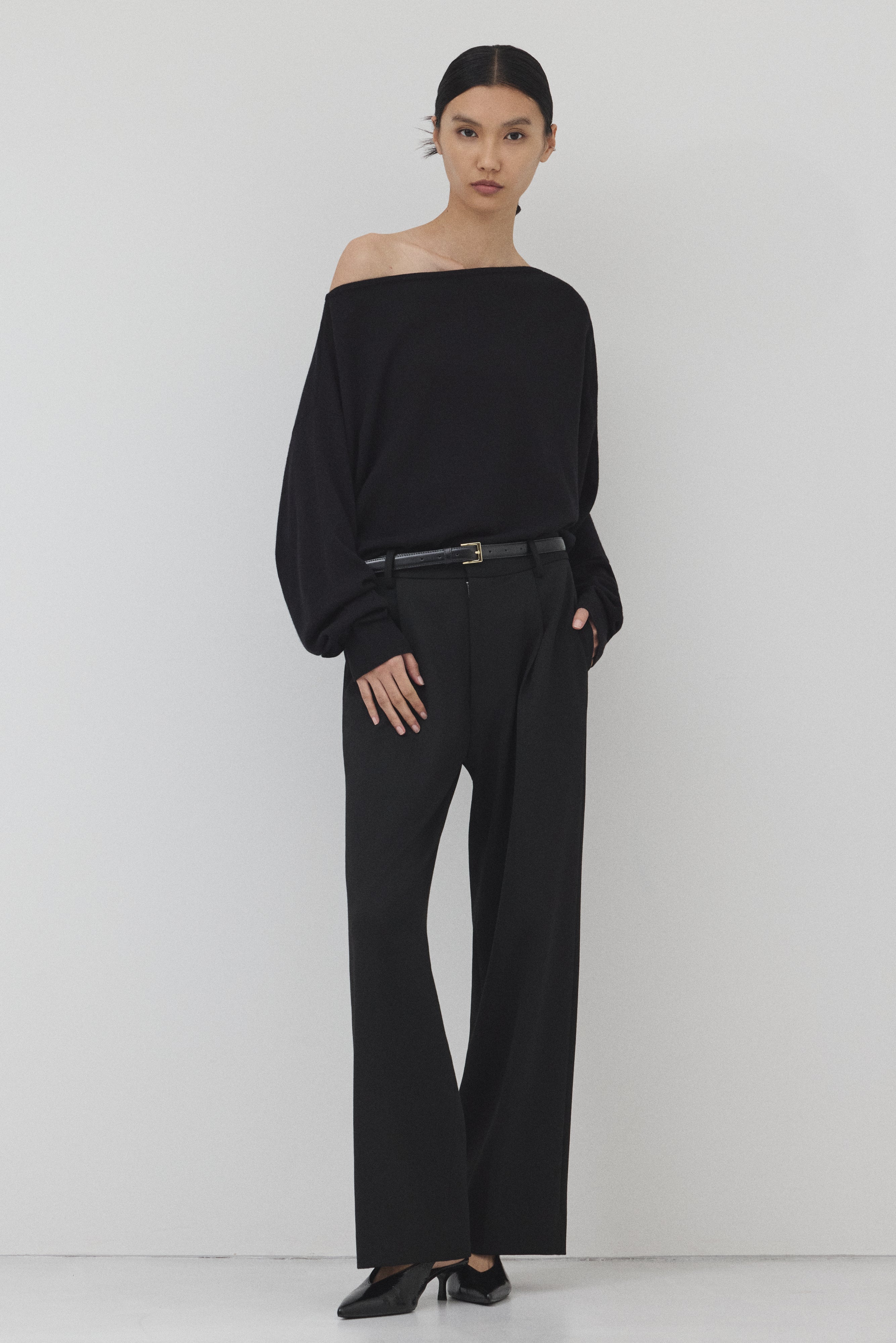 【BLACK】Pure Wool ボートネックニット