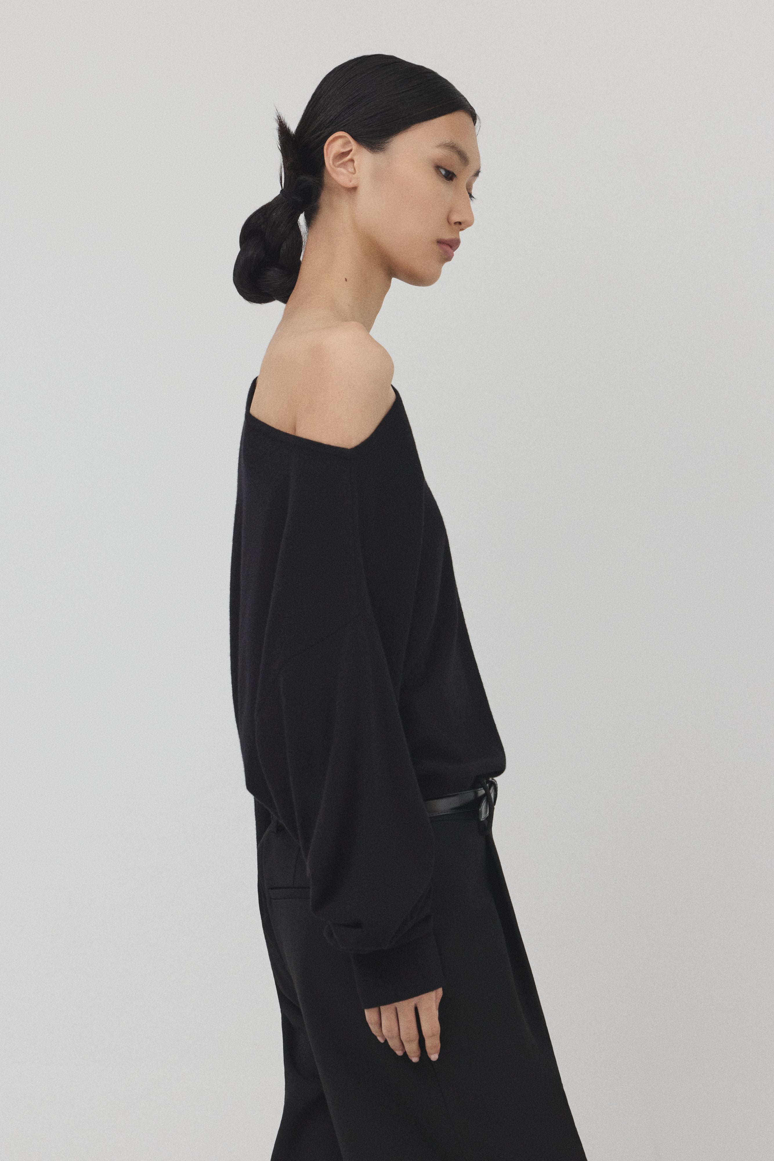 【BLACK】Pure Wool ボートネックニット