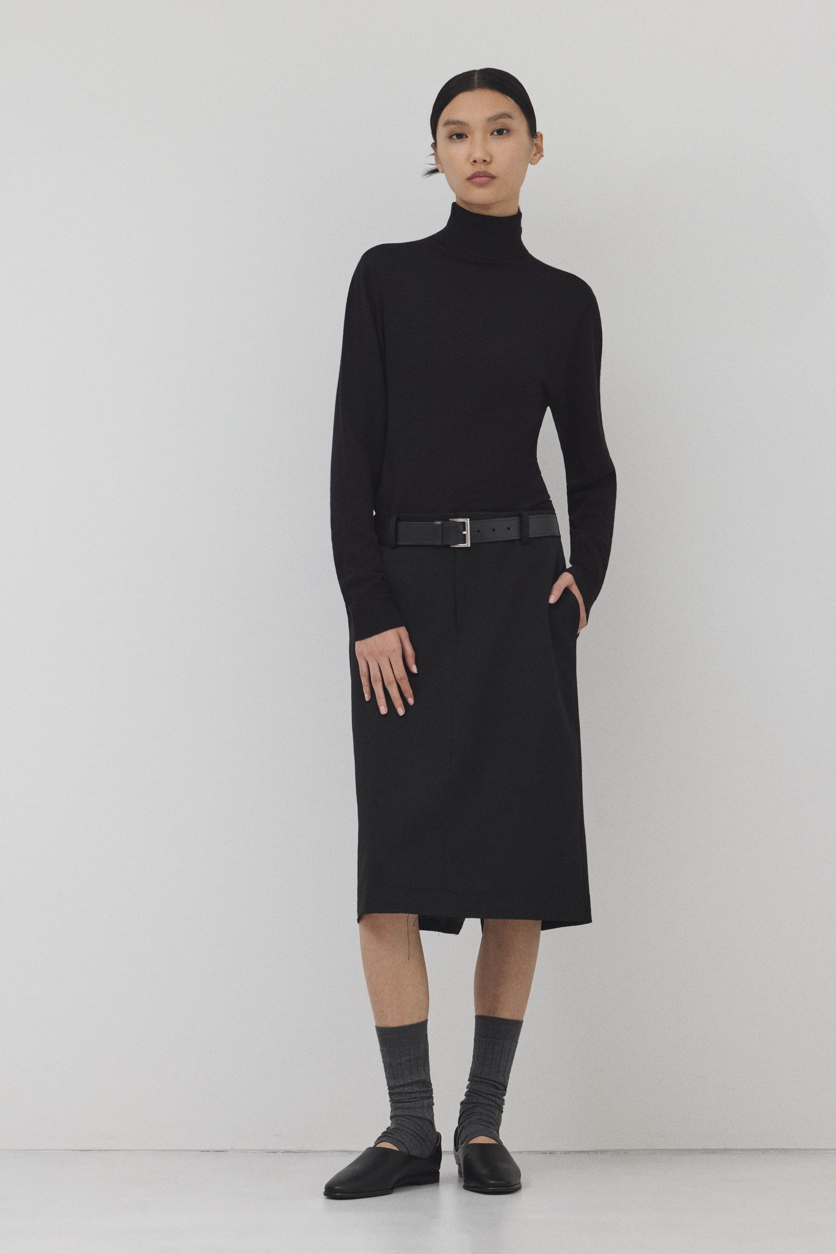 Pure Wool タートルネックニット