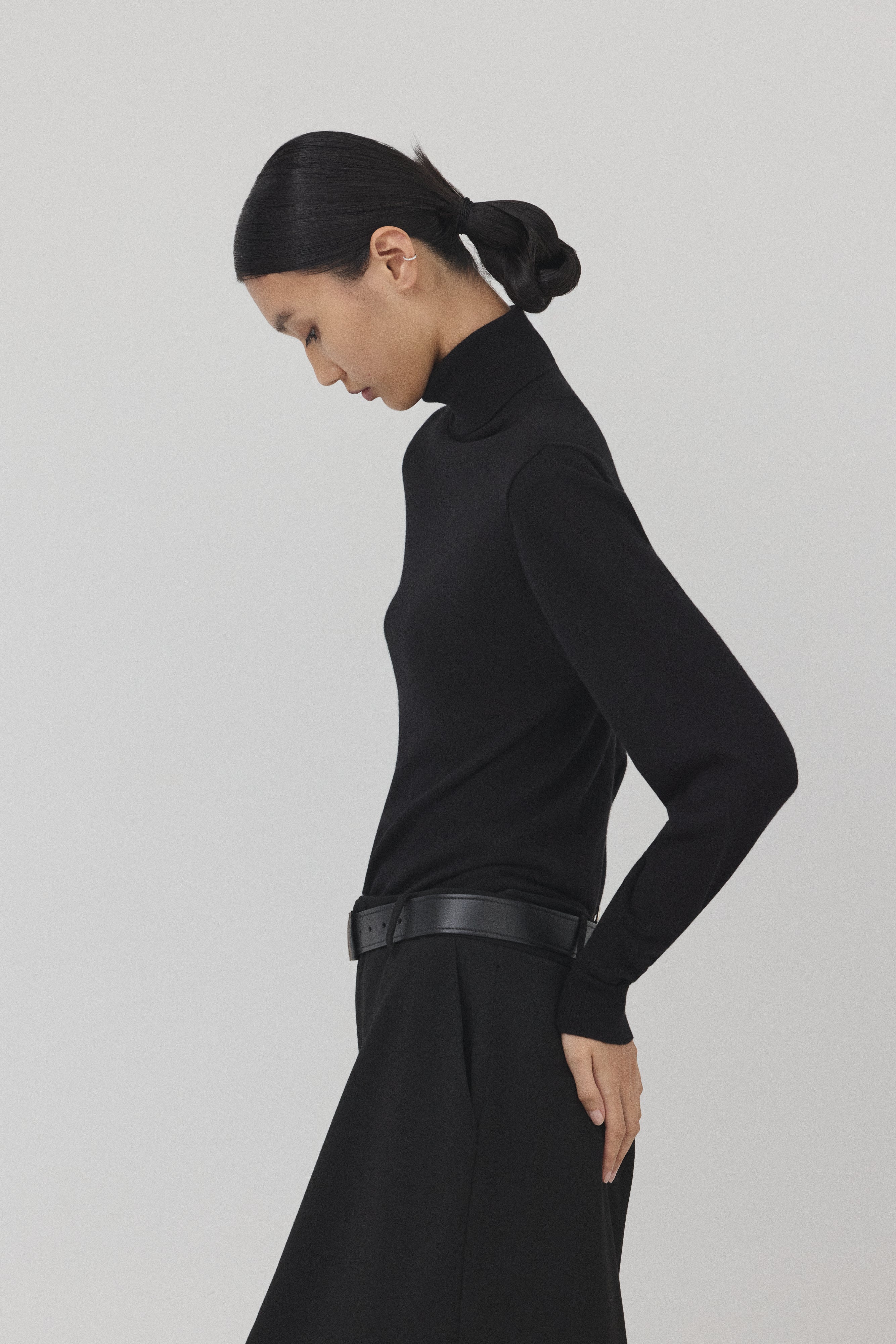 Pure Wool タートルネックニット