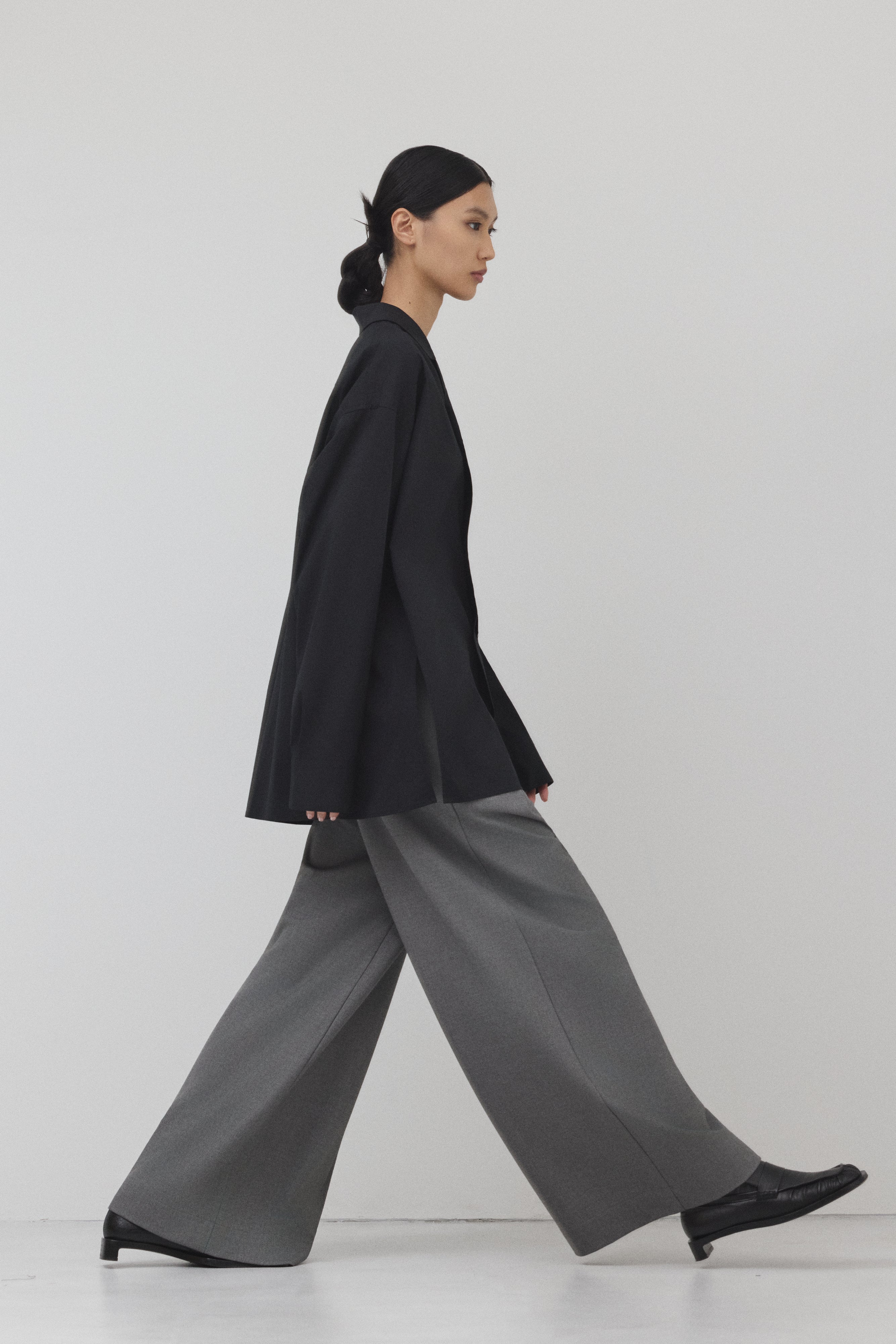【GRAY】Wide Silhouette パンツ