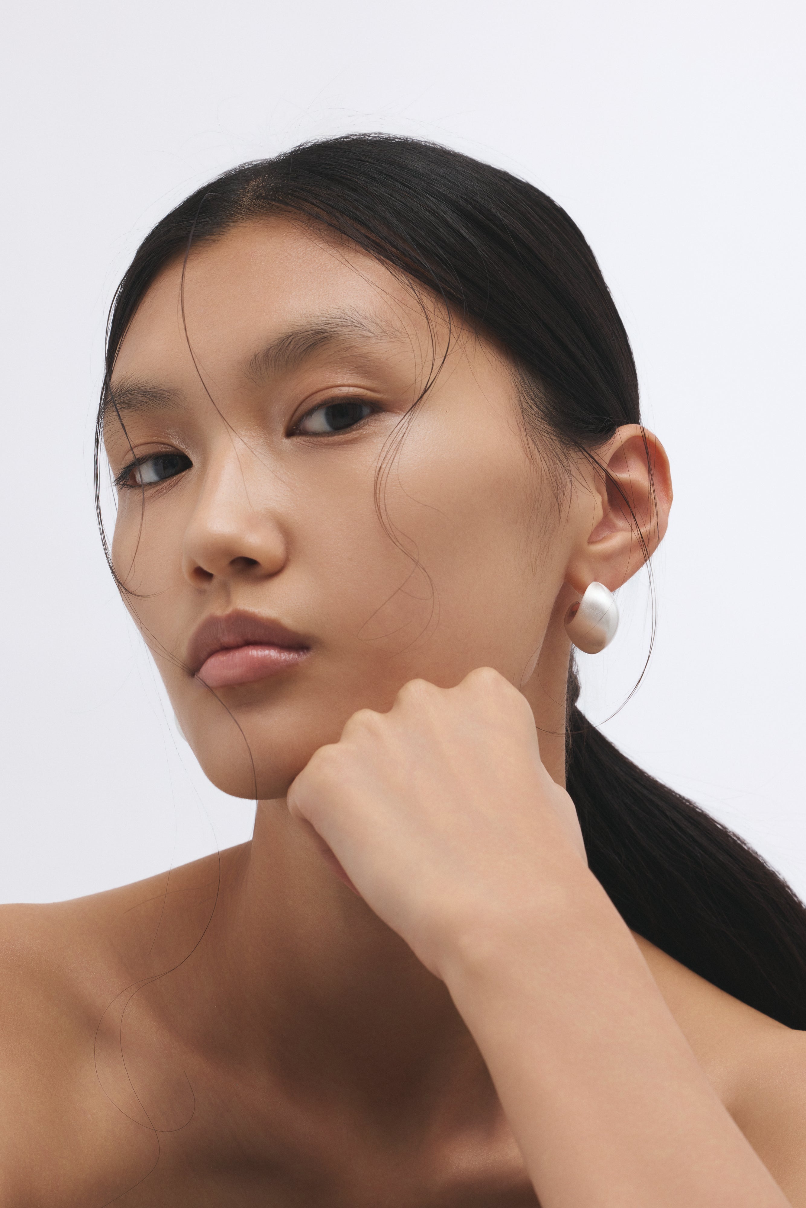 Round Moon Pierce