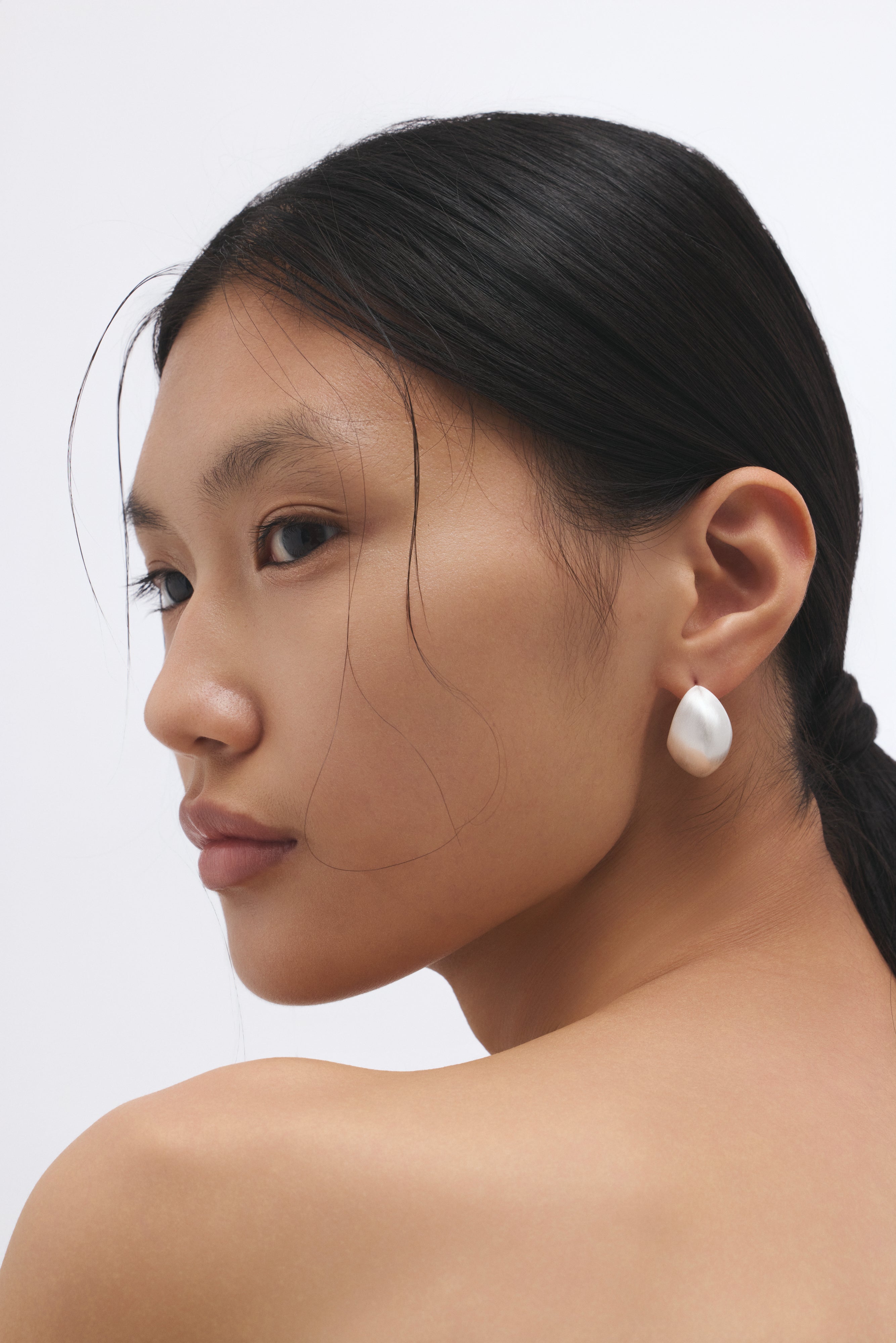 Round Moon Pierce
