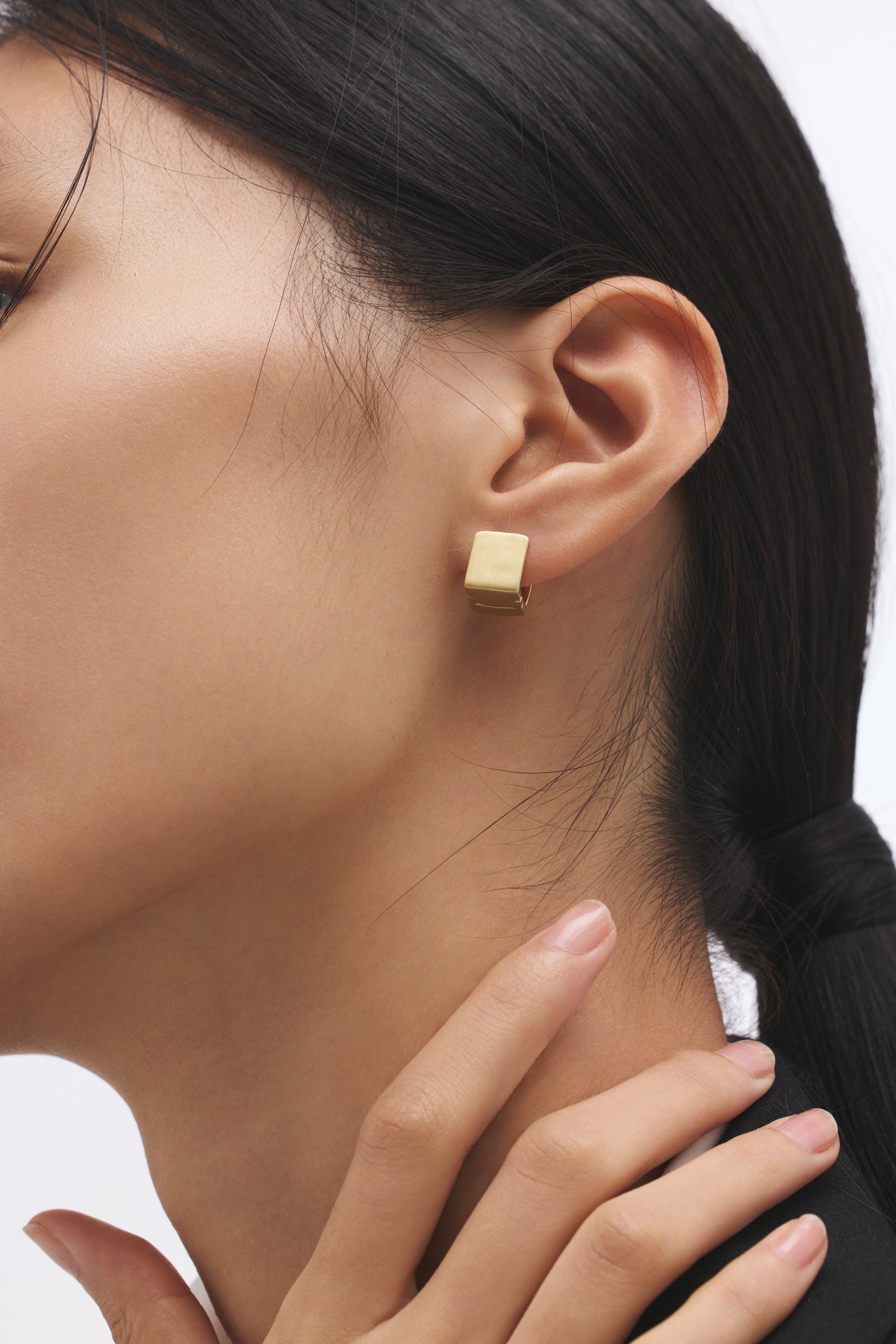 Cube Pierce
