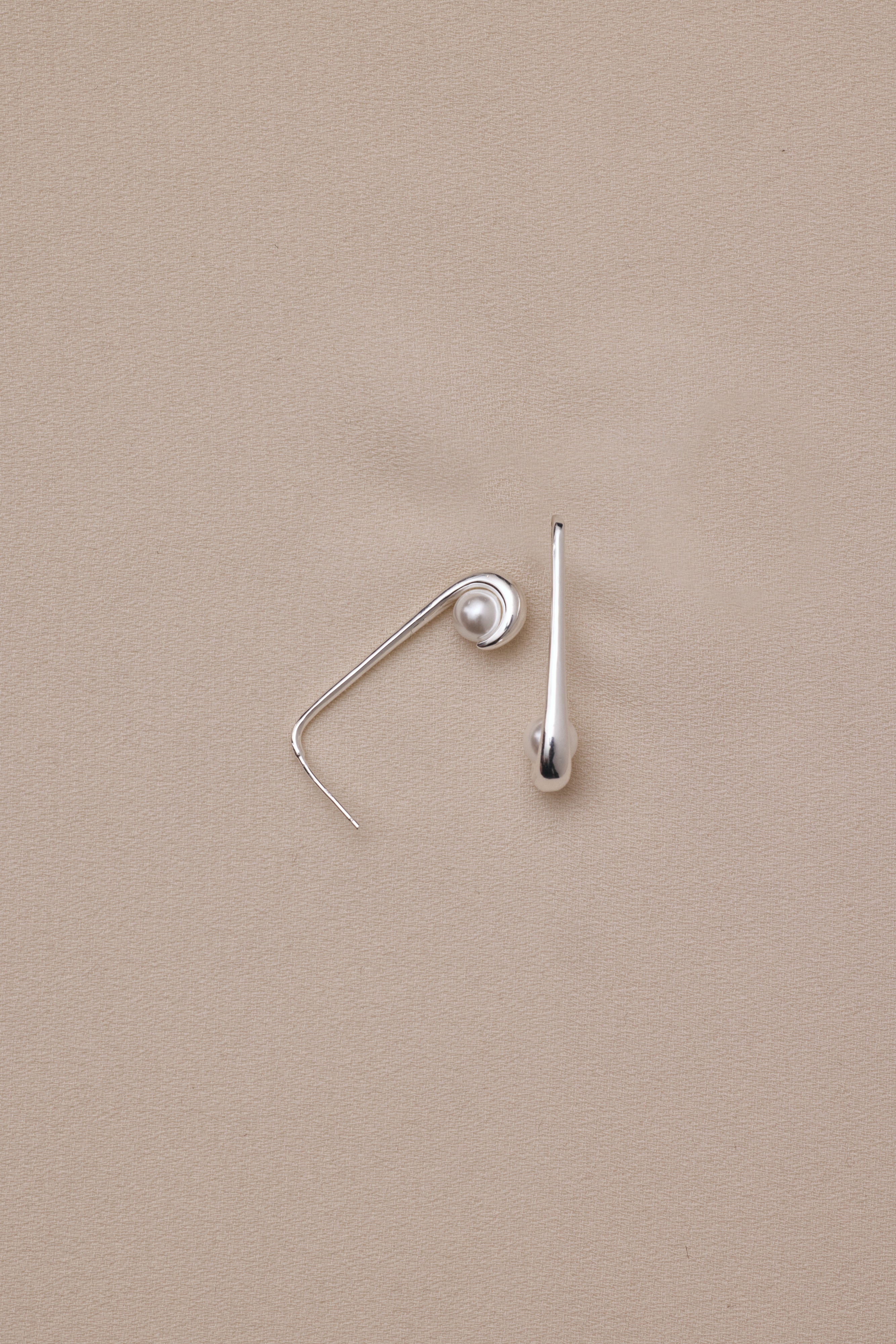 【ホワイト】Hook Pierce