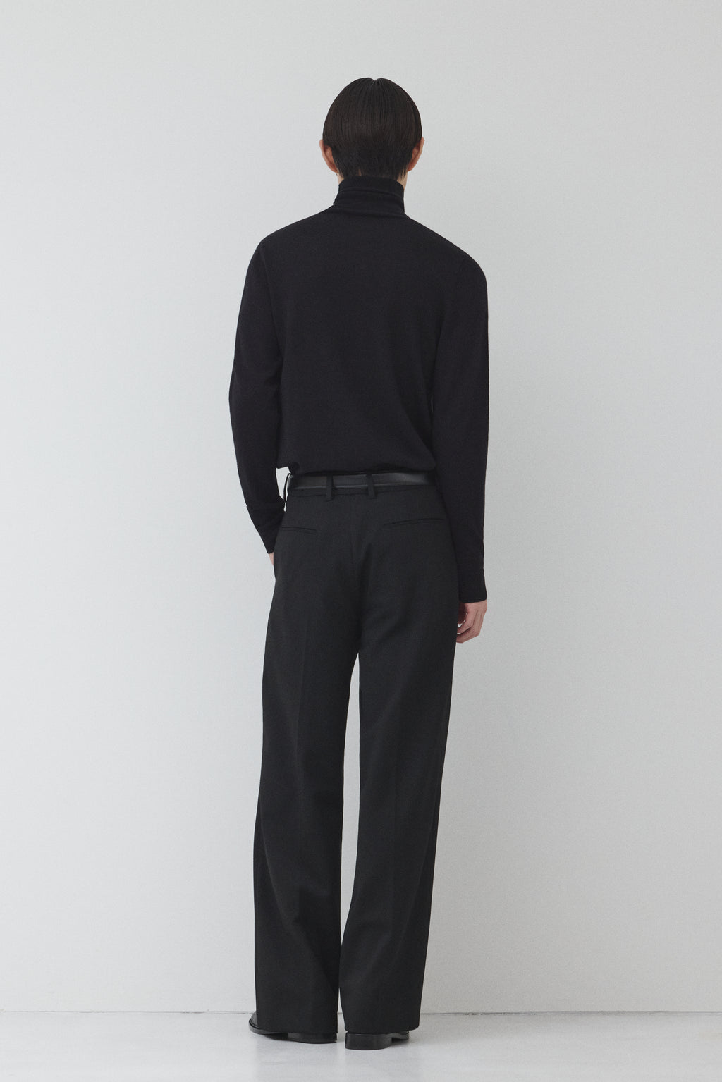 Pure Wool タートルネックニット