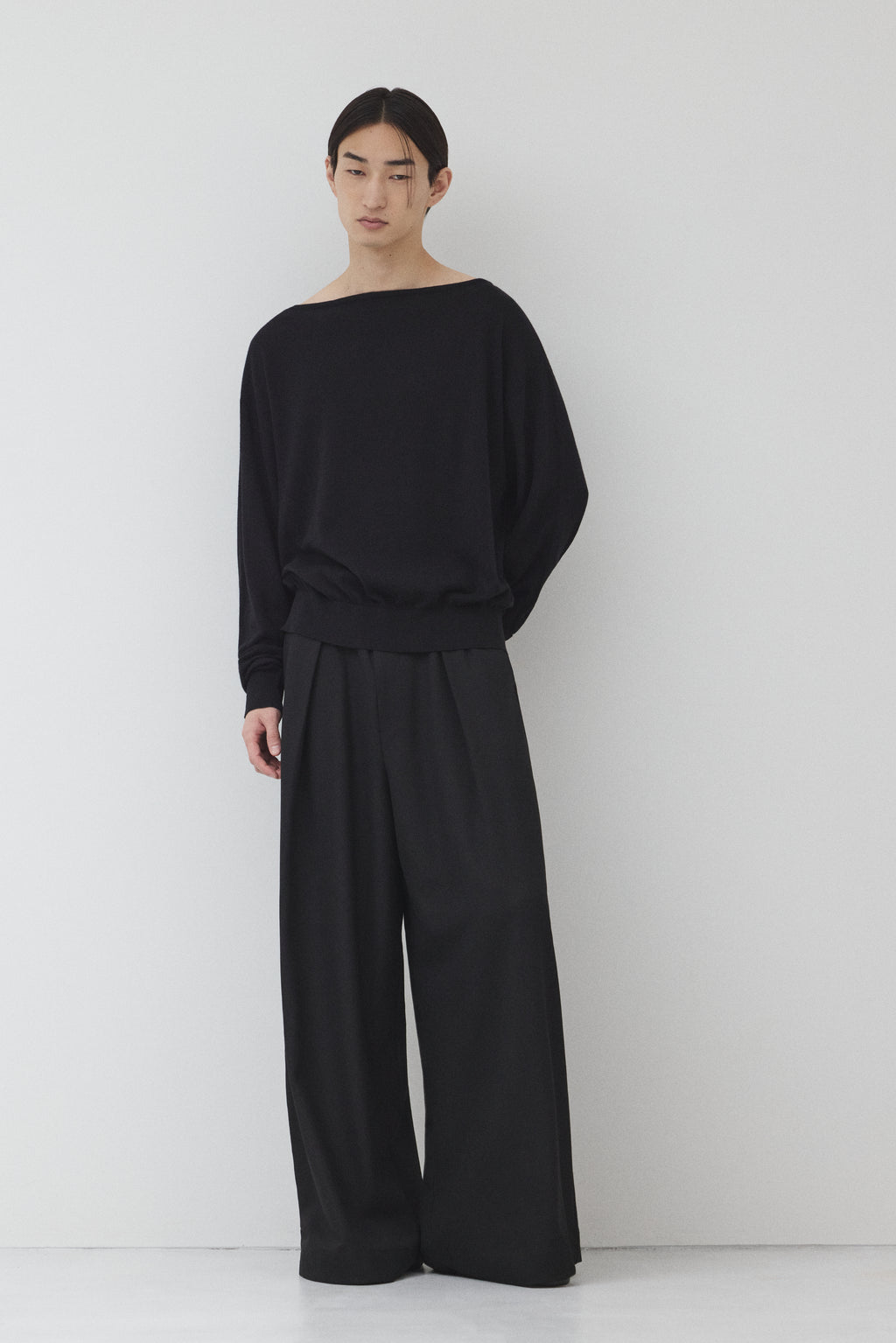 【BLACK】Pure Wool ボートネックニット