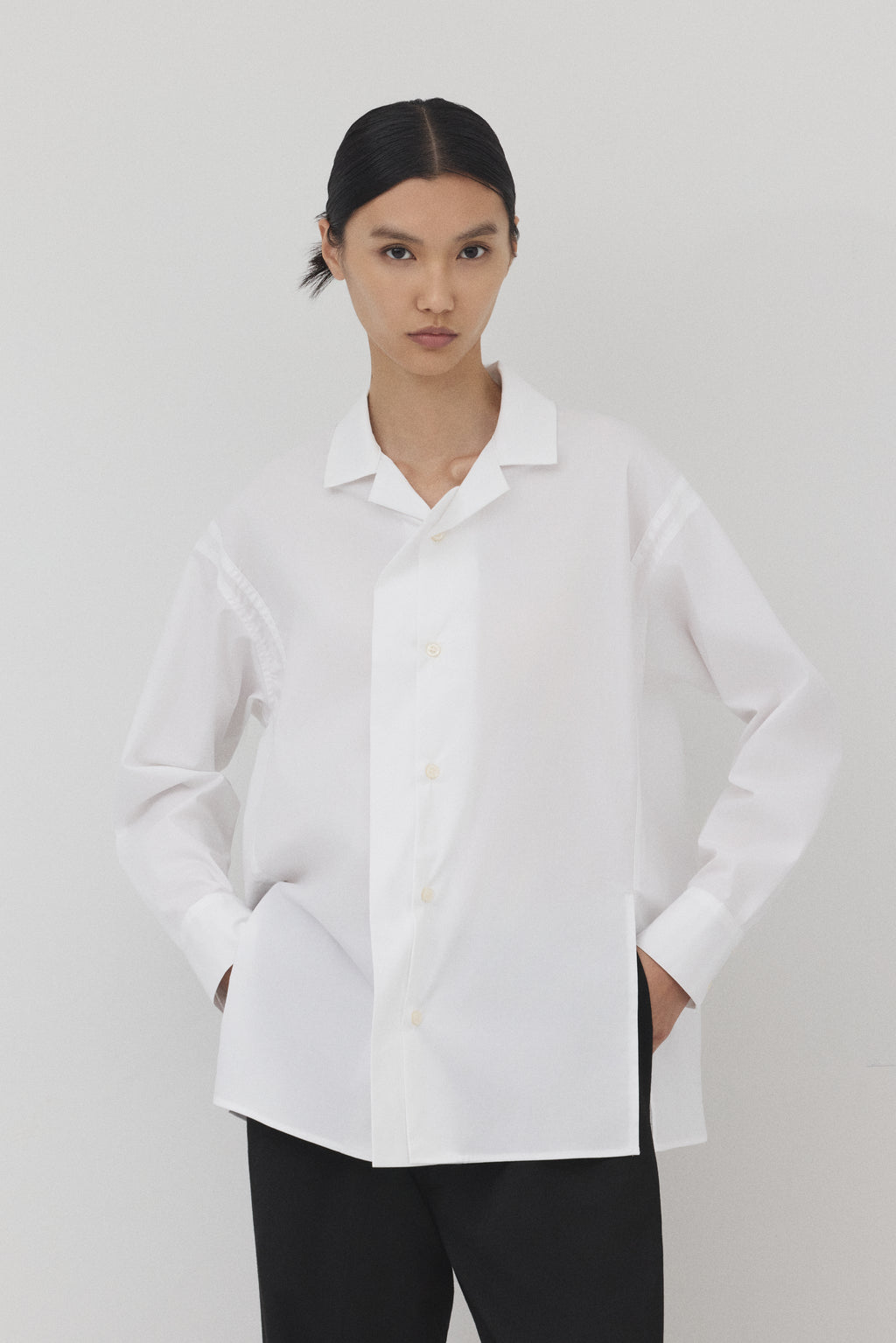 【WHITE】hANGER シャツ
