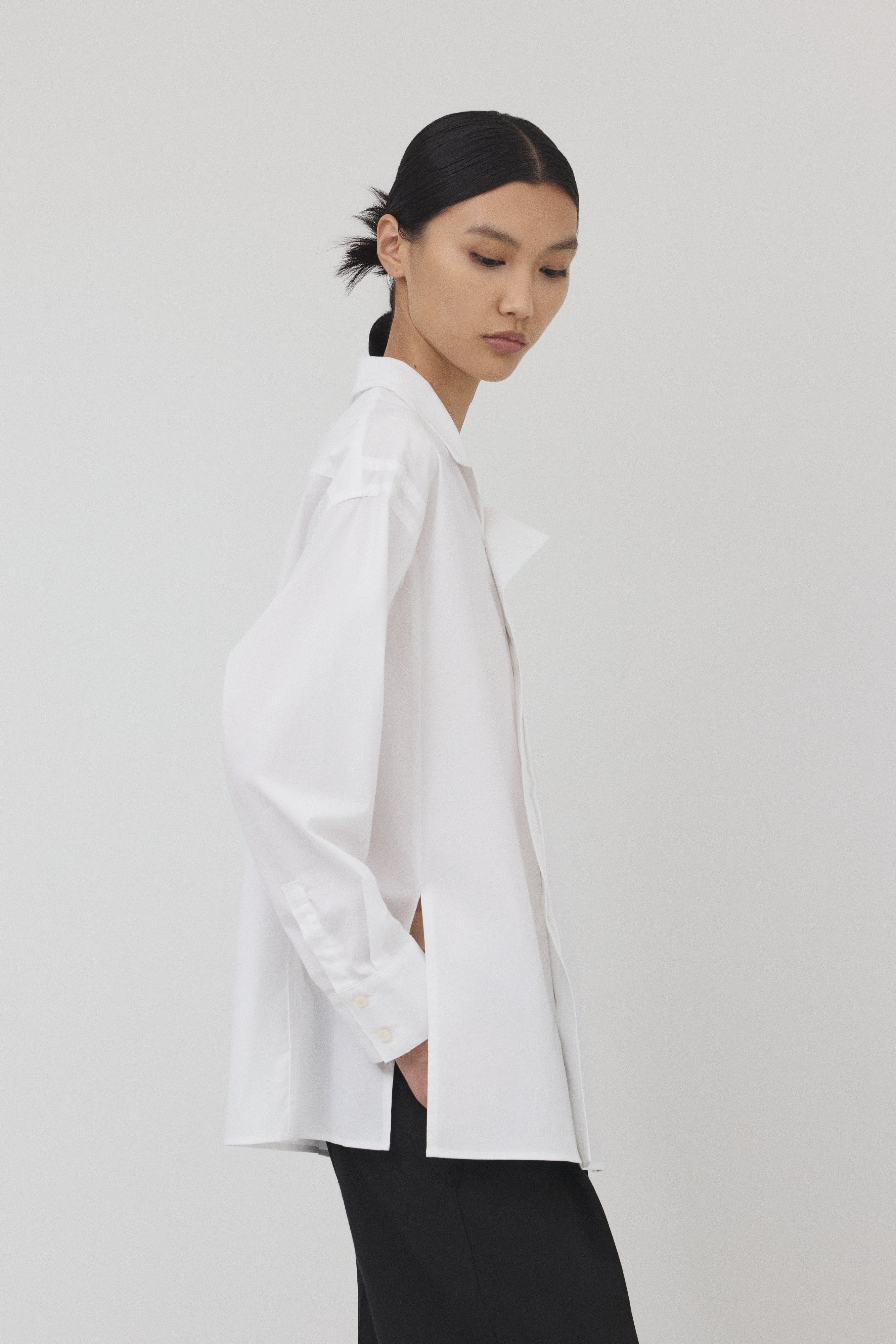 【WHITE】hANGER シャツ