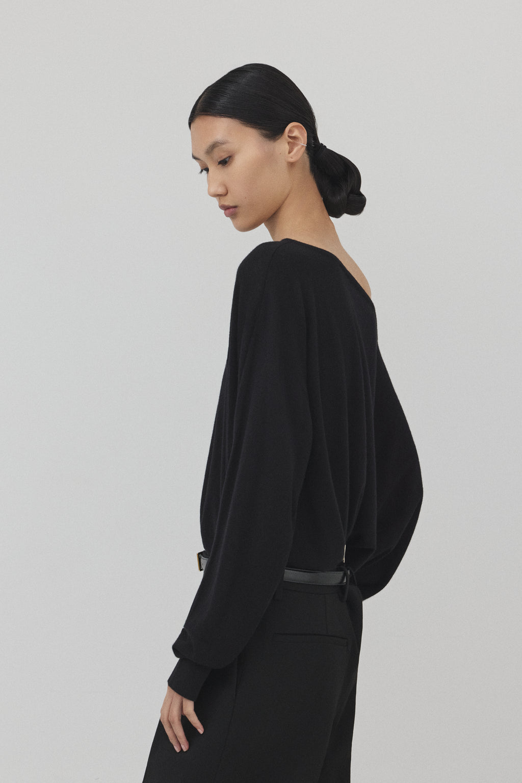 【BLACK】Pure Wool ボートネックニット