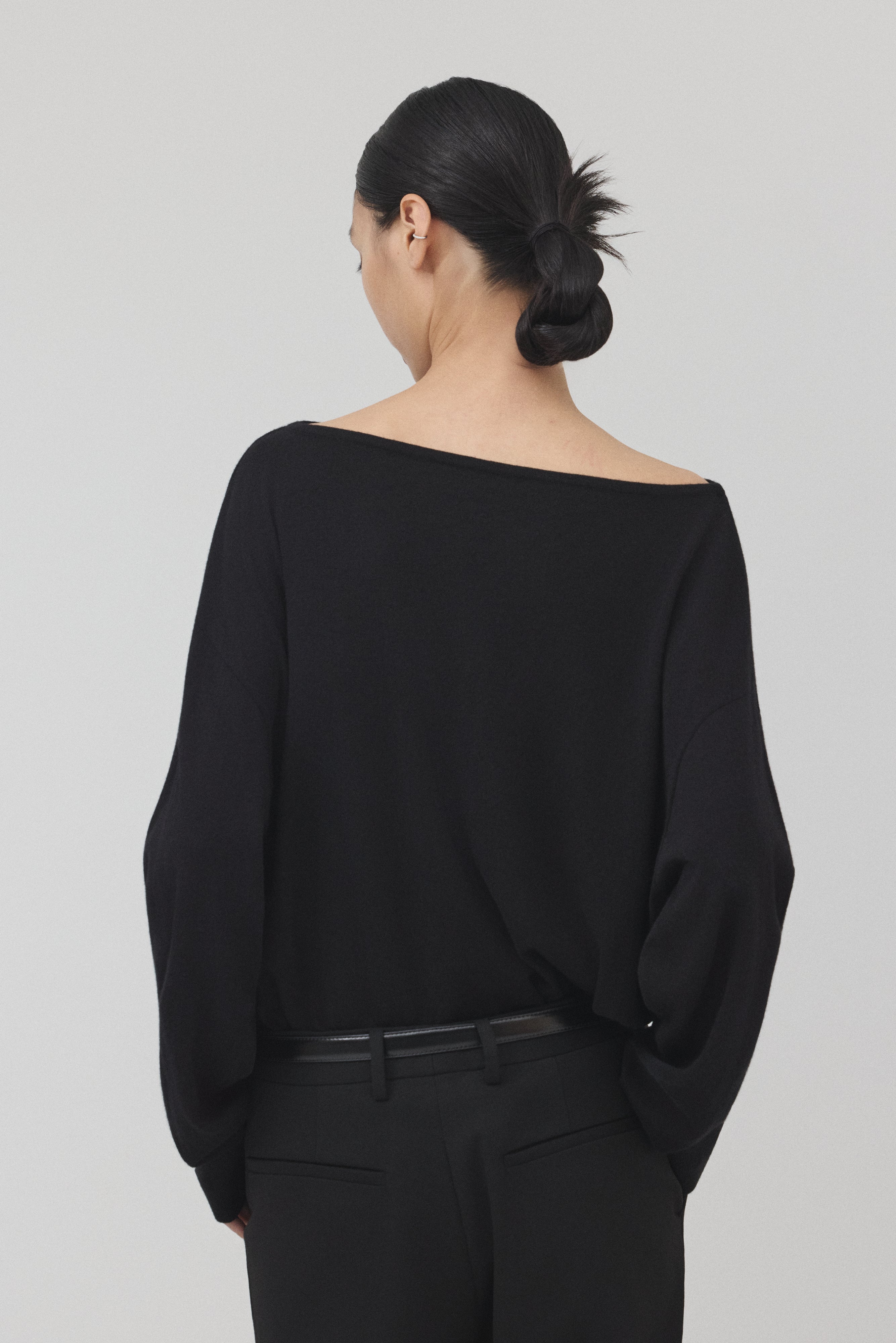 【BLACK】Pure Wool ボートネックニット