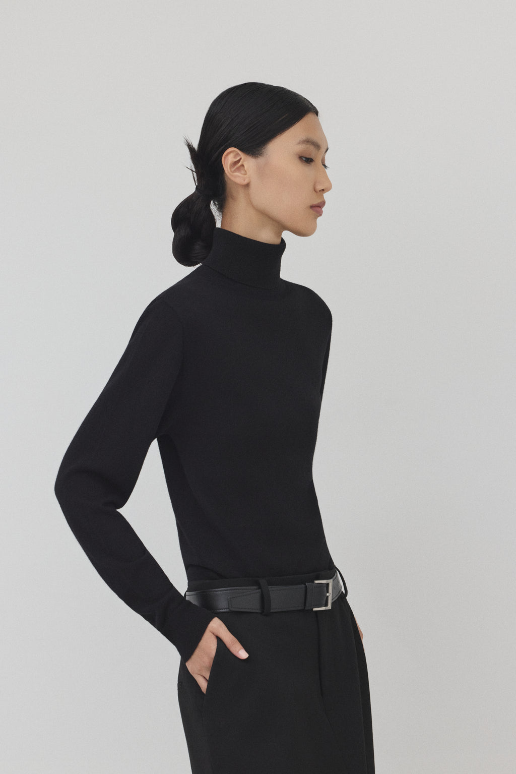 Pure Wool タートルネックニット