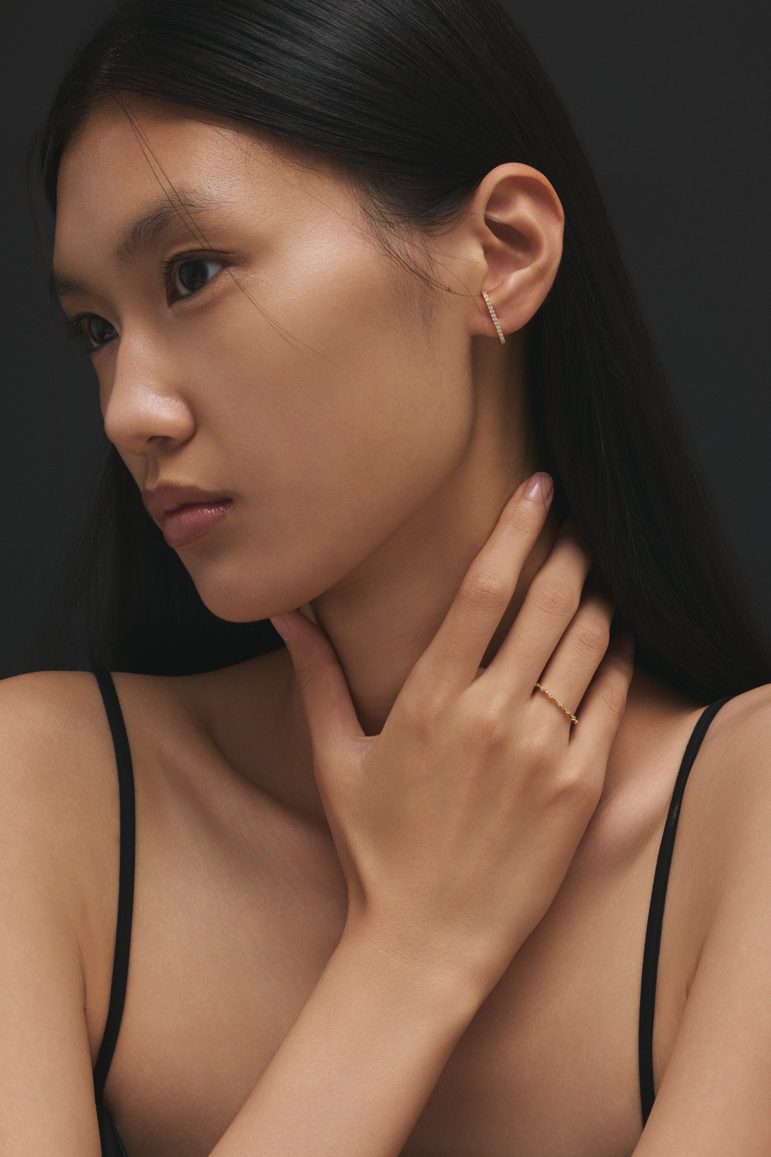 【ゴールド】Line Glow Pierce