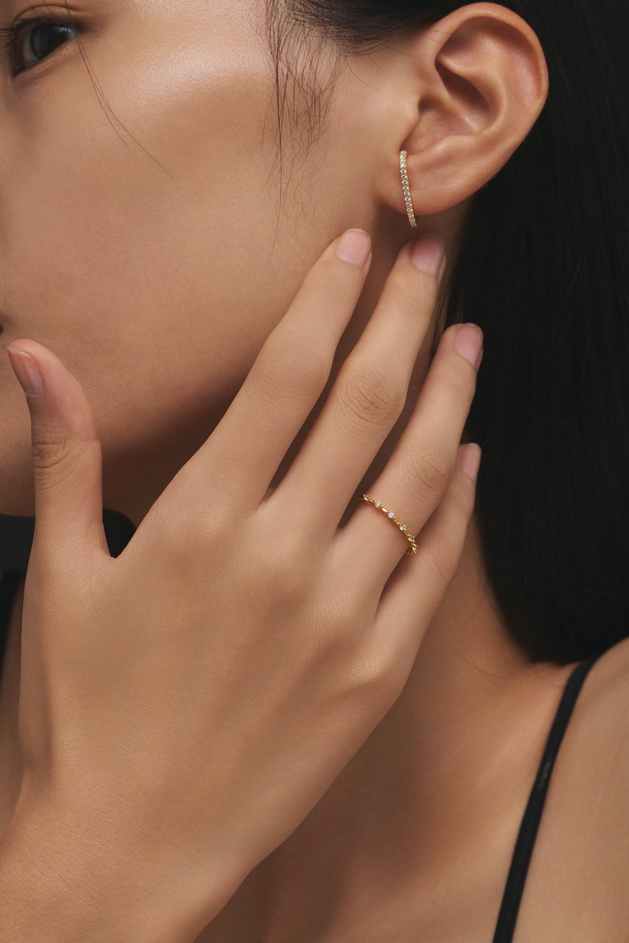 Dot Line Ring