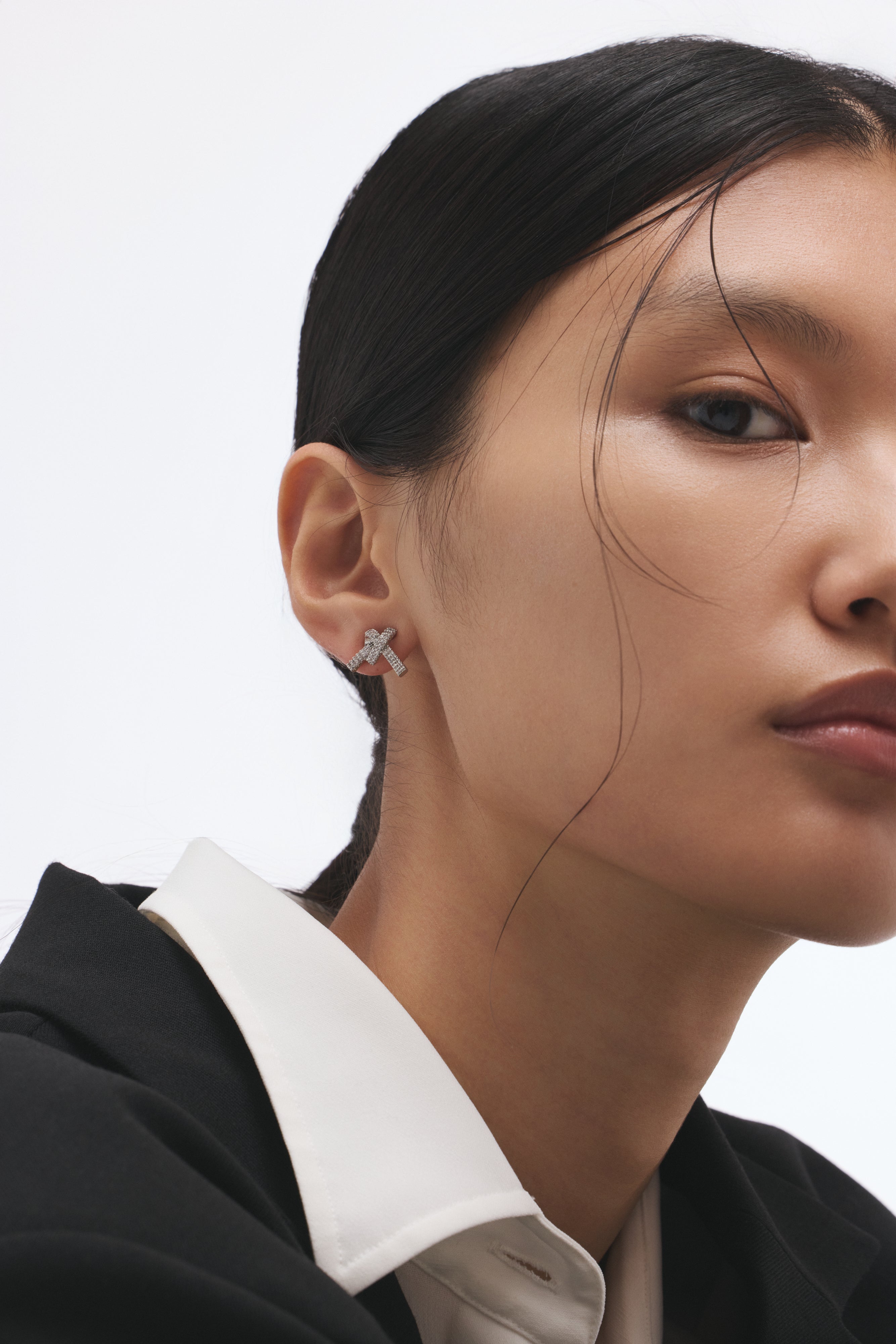 Knot Pierce