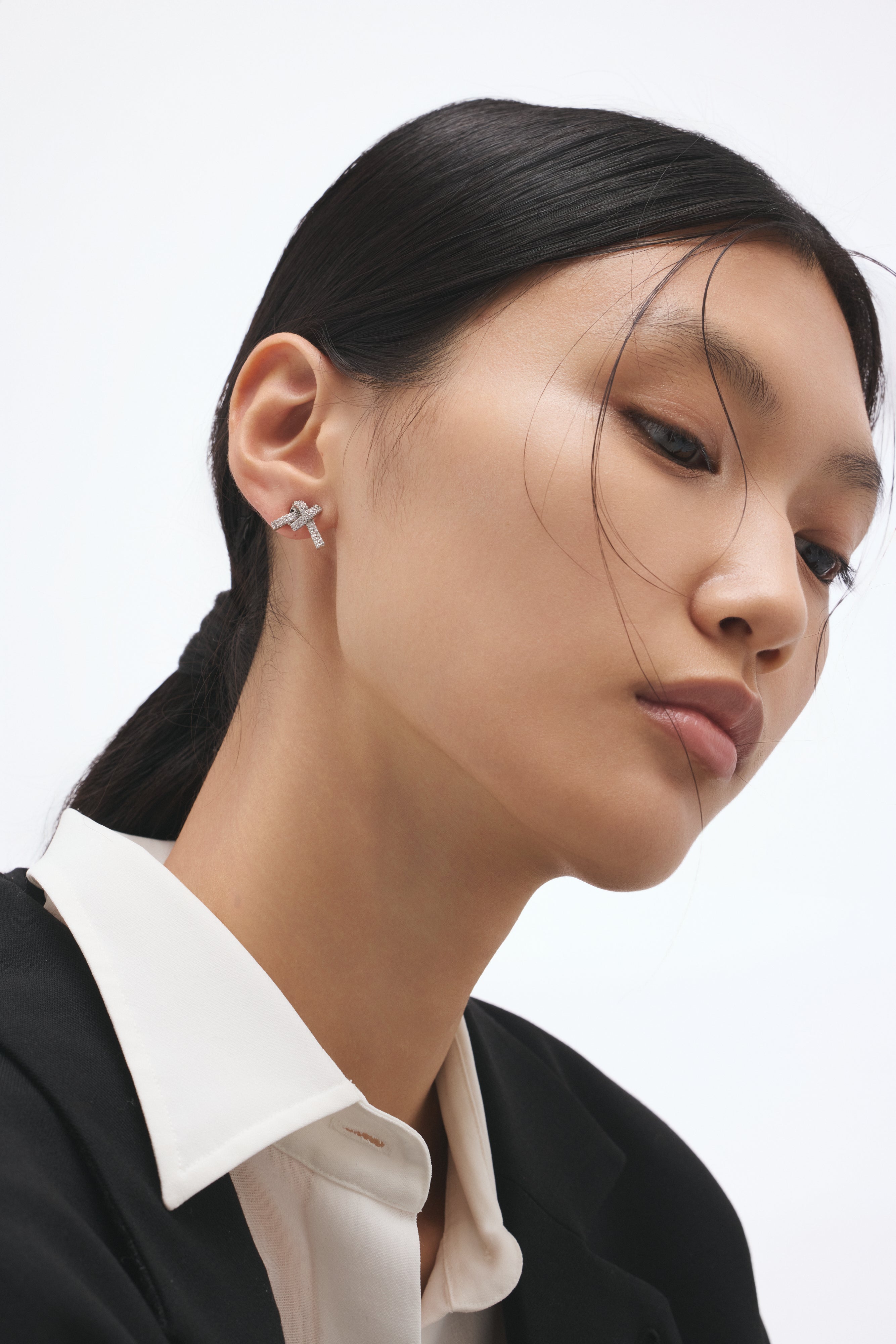 Knot Pierce