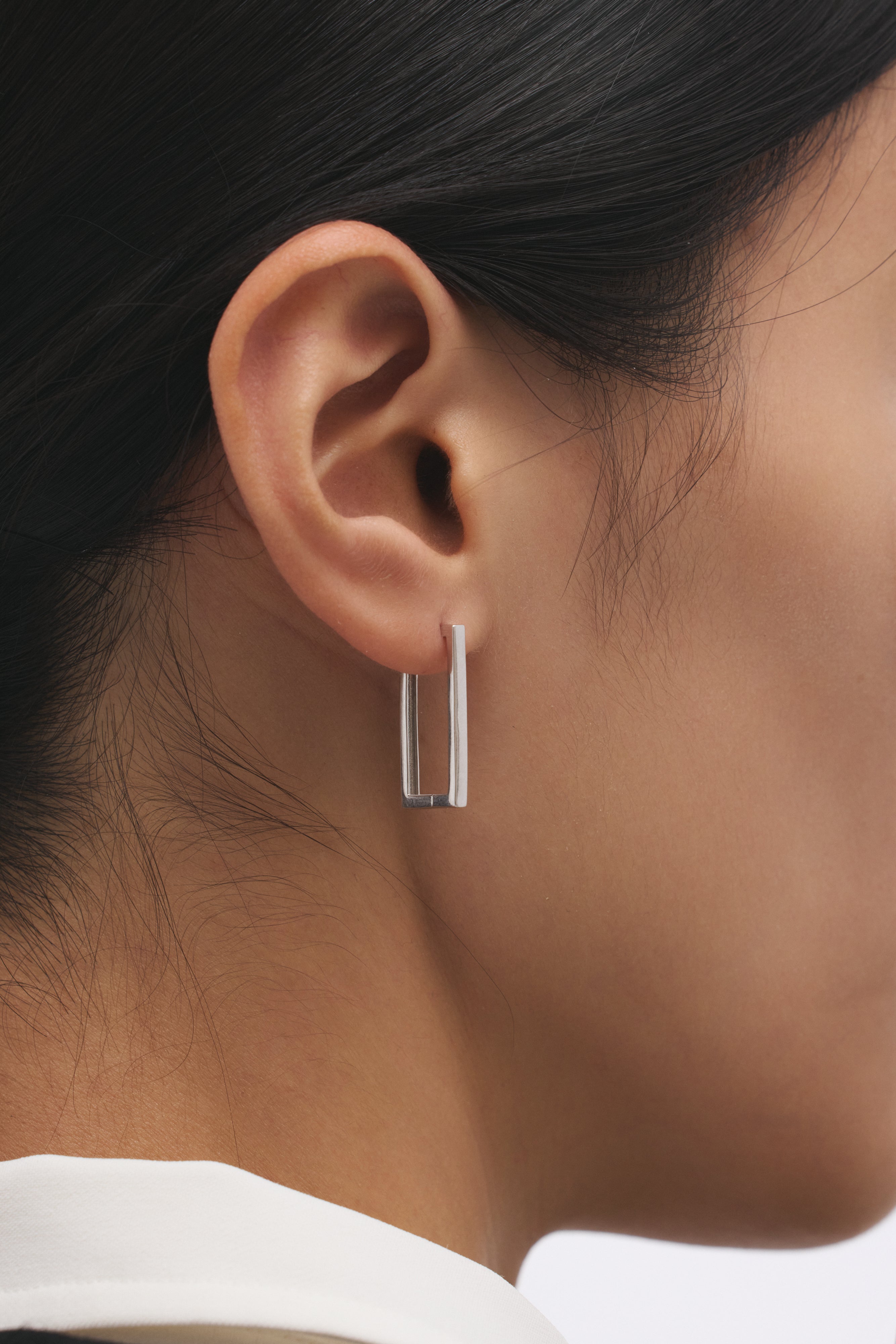 Frame Pierce