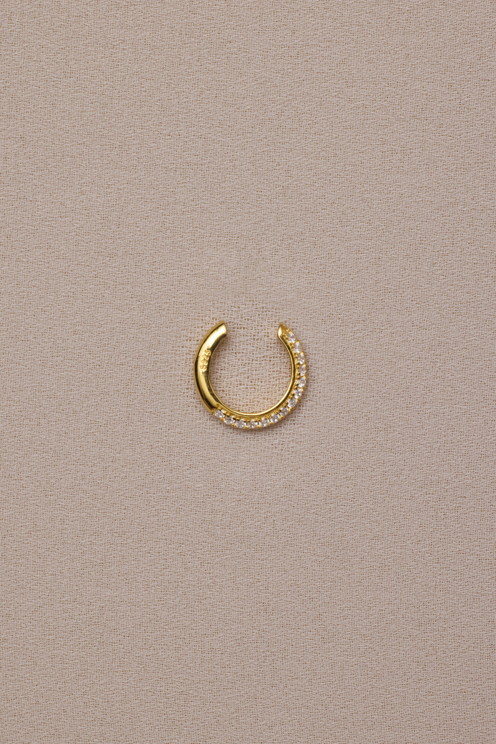【ゴールド】Soft Glow Ear Cuff