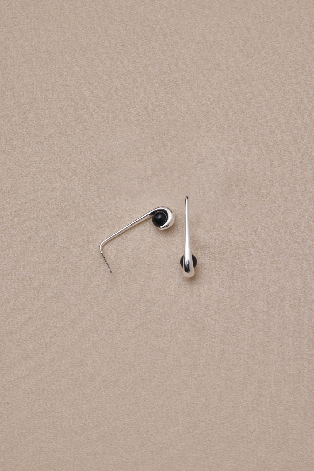 【ブラック】Hook Pierce