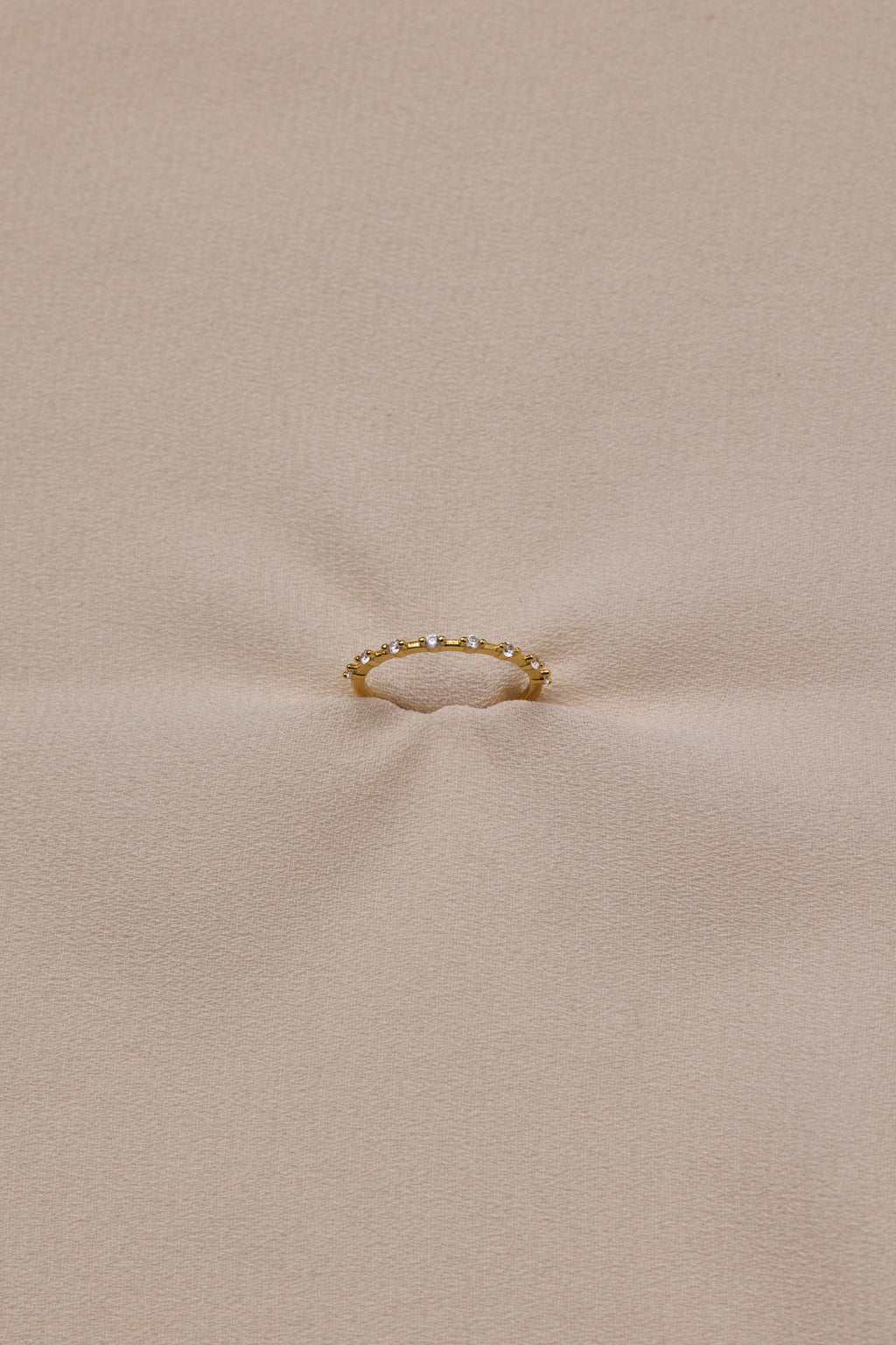 Dot Line Ring